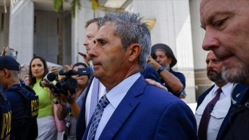 Trump'ın malikane y&ouml;neticisi hakim karşısında!