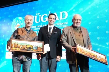 T&Uuml;GİAD Bursa'nın konuğu İlber Ortaylı 