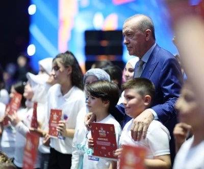 T&Uuml;GVA Bursa&rsquo;dan Cumhurbaşkanı Erdoğan&rsquo;ın katıldığı yaz okulu buluşmasına rekor katılım