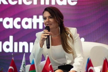 T&Uuml;İOSB Başkanı G&uuml;l Aky&uuml;rek Balta: "T&uuml;rkiye Y&uuml;zyılı, T&uuml;rk iş d&uuml;nyası kadınlarının katkılarıyla ger&ccedil;ekleşecek"
