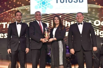 T&Uuml;İOSB&rsquo;ye &rsquo;Altın Değerler&rsquo; &ouml;d&uuml;l&uuml;
