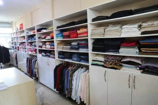 Turgutlu Belediyesi bu kış da ihtiya&ccedil; sahiplerinin y&uuml;z&uuml;n&uuml; g&uuml;ld&uuml;recek
