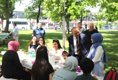 Turgutlu&rsquo;da &lsquo;Anneler G&uuml;n&uuml;&rsquo; kutlaması
