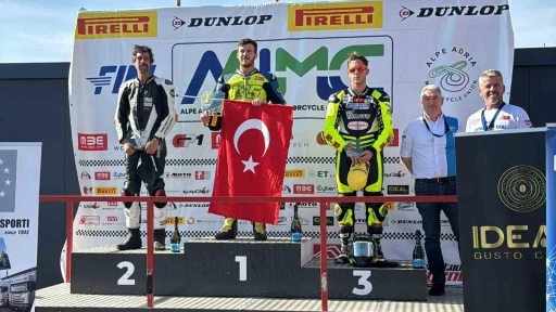 Turgutlulu milli sporcu Hırvatistan&rsquo;da birinci oldu
