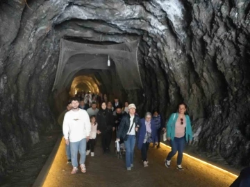 Turistik Tuz Ekspresi yolcuları &Ccedil;ankırı&rsquo;ya hayran kaldı
