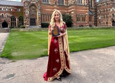T&uuml;rk-Alman Dostluk Federasyonu Hessen Başkanı Yeşim &Ccedil;evik'e Oxford'dan prestijli &ouml;d&uuml;l