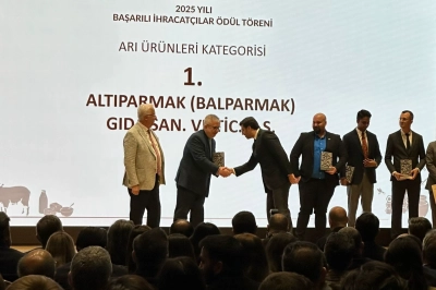 T&uuml;rk Balını Uluslararası Pazarlara Ulaştıran Balparmak, İhracat Birinciliğini Per&ccedil;inledi