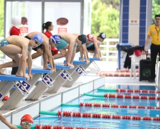 T&uuml;rk Devletleri Teşkilatı y&uuml;zme yarışları hafta sonu Denizli&rsquo;de yapılacak
