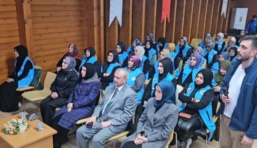 T&uuml;rk Diyanet Vakfı &lsquo;D&uuml;nya G&ouml;n&uuml;ll&uuml;ler G&uuml;n&uuml;&rsquo;n&uuml; kutladı
