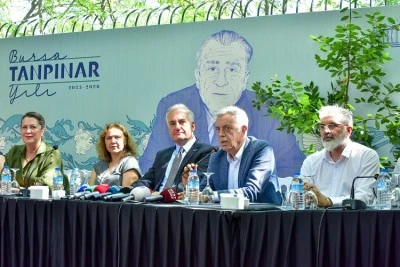 T&uuml;rk edebiyatının &ouml;nder ismi Ahmet Hamdi Tanpınar, yıl boyunca Bursa'da anılacak