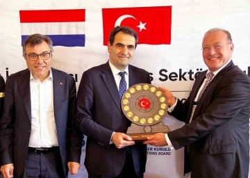 T&uuml;rk iş ve finans d&uuml;nyasından Hollanda&rsquo;da &ouml;nemli buluşma
