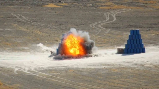 T&uuml;rk Silahlı Kuvvetleri g&ouml;vde g&ouml;sterine &ccedil;ıktı: Hedefler tam isabetle vuruldu

