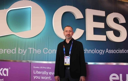 T&uuml;rk Telekom CEO&rsquo;su &Uuml;mit &Ouml;nal: &ldquo;Dijital d&ouml;n&uuml;ş&uuml;me ve yeni nesil k&uuml;resel teknoloji trendlerine y&ouml;n veriyoruz&rdquo;
