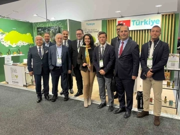 T&uuml;rk zeytin ve zeytinyağı ihracat&ccedil;ılarından Avustralya &ccedil;ıkarması

