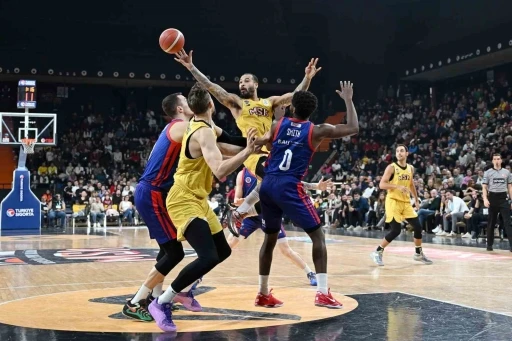 T&uuml;rkiye Basketbol S&uuml;per Ligi: Mersin Spor Kul&uuml;b&uuml;: 74 - Bah&ccedil;eşehir Koleji: 73
