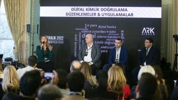 T&uuml;rkiye, dijitalleşmede koşar adımlarla ilerliyor