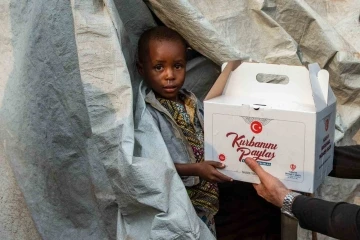 T&uuml;rkiye Diyanet Vakfı 35 milyona yakın ihtiya&ccedil; sahibine kurban eti ulaştırdı
