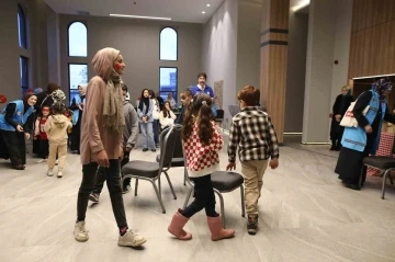 T&uuml;rkiye Diyanet Vakfı Genel M&uuml;d&uuml;f&uuml; Turan: &ldquo;5 bin 818 yetimi himaye etmeye &ccedil;alışan bir vakıfız&rdquo;
