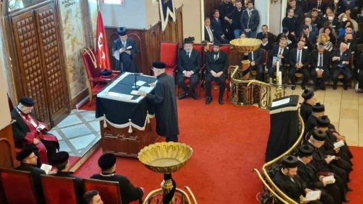T&uuml;rkiye Hahambaşı Rav İsak Haleva son yolculuğuna uğurlandı
