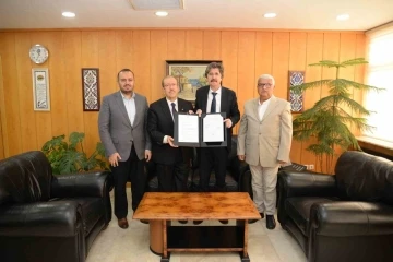 T&uuml;rkiye Hayat Sağlık Vakfı&rsquo;ndan 5 tıp &ouml;ğrencisine burs