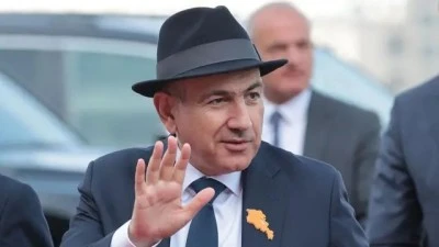 T&uuml;rkiye ile barışmak isteyen Paşinyan, &uuml;lkesinde yeniden se&ccedil;ildi!