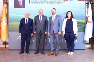 T&uuml;rkiye ile &Ccedil;ekya Arasında 10 Milyar Dolarlık Ticaret Hedefi