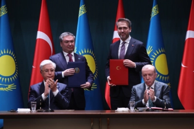 T&uuml;rkiye-Kazakistan Enerji Ortaklığı G&uuml;&ccedil;leniyor