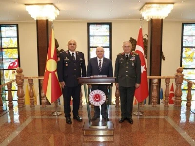 T&uuml;rkiye-Kuzey Makedonya askeri ilişkileri 
