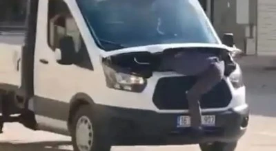 T&uuml;rkiye'nin g&uuml;ndemine oturan Bursalı tamirci konuştu