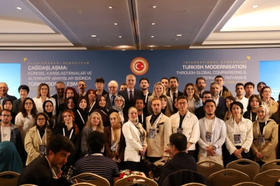 T&uuml;rkiye&rsquo;nin Modernleşme Ser&uuml;veni Masaya Yatırıldı!