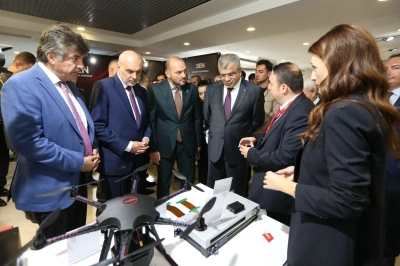 T&uuml;rkiye&rsquo;nin Savunma G&uuml;c&uuml;ne Y&ouml;n Veren Teknolojiler Sahneye &Ccedil;ıktı