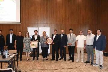 T&uuml;rkiye&rsquo;nin Senegal B&uuml;y&uuml;kel&ccedil;isi Nur Sağman&rsquo;dan iş d&uuml;nyasına &ccedil;ağrı
