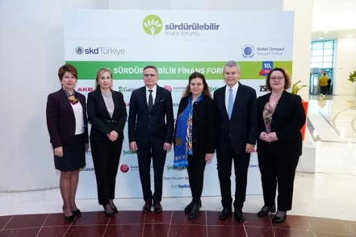 T&uuml;rkiye&rsquo;nin s&uuml;rd&uuml;r&uuml;lebilir finans hedefleri ve sekt&ouml;r&uuml;n yeni stratejileri 'Onuncu S&uuml;rd&uuml;r&uuml;lebilir Finans Forumu&rsquo;nda ele alındı