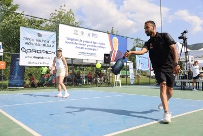 T&uuml;rkiye Pickleball Ligleri'nin ilk şampiyonları Bursa'da belli oldu