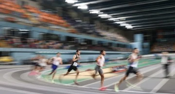 T&uuml;rkiye Salon Atletizm Şampiyonası'nda ilk g&uuml;n