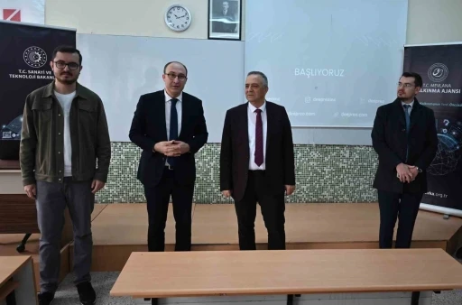 T&uuml;rkiye Siber Vatan Eğitimleri devam ediyor
