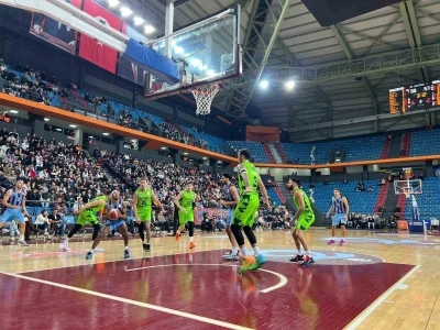 T&uuml;rkiye Sigorta Basketbol Ligi: Trabzonspor: 92 - Tofaş: 87