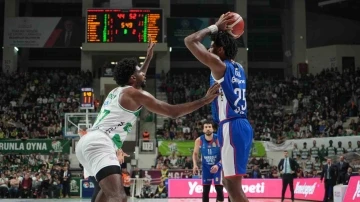 T&uuml;rkiye Sigorta Basketbol S&uuml;per Ligi: Bursaspor: 73 - A. Efes: 83
