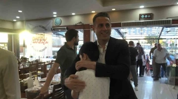 T&uuml;rkiye Taekwondo Federasyon başkan adayı Tanrıkulu, Bursalı sporcularla buluştu