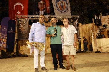 T&uuml;rkiye Tiyatro Buluşması&rsquo;nda deprem hassasiyeti
