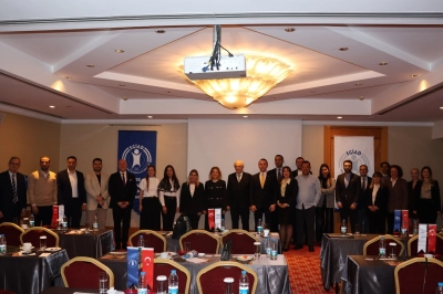 T&uuml;rkiye T&uuml;ketimle Değil, &Uuml;retim ve İhracatla B&uuml;y&uuml;melidir