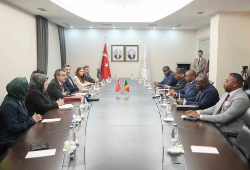 T&uuml;rkiye ve Kongo Cumhuriyeti arasında &lsquo;Eğitim İş Birliği Anlaşması&rsquo; imzalandı
