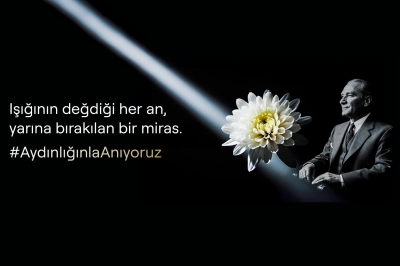 Turknet, Atat&uuml;rk&rsquo;e En Sevdiği &Ccedil;i&ccedil;ek Kasımpatı ile Teşekk&uuml;r Ediyor