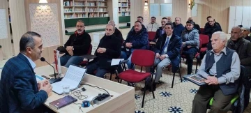 TYB&rsquo;nin konuğu olan Karaağa&ccedil;, &ldquo;Yaşamın Metafizik Boyutu&rdquo; konusunu anlattı
