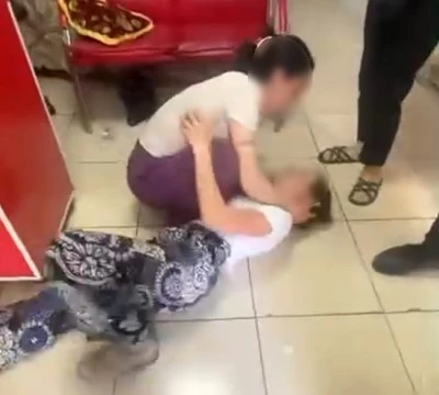&Uuml;&ccedil; ay &ouml;nce soydukları eve yeniden girdiler!