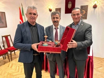 U&ccedil;hisar Belediyesi, Buga&ccedil; Belediyesi ile kardeş oldu
