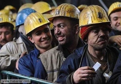 &Uuml;cretli &ccedil;alışan sayısı yıllık y&uuml;zde 2,4 arttı