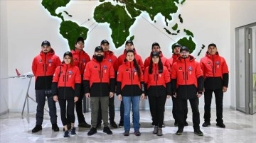 &Uuml;&ccedil;&uuml;nc&uuml; Arktik Bilimsel Araştırma Seferi başladı