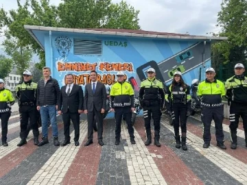 UEDAŞ, 66&rsquo;ncı trafoyu &lsquo;Emniyet Kemeri Hayata Bağlar&rsquo; uyarısıyla renklendirdi