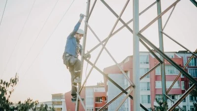 UEDAŞ, bayramda kesintisiz enerji i&ccedil;in 7/24 sahada